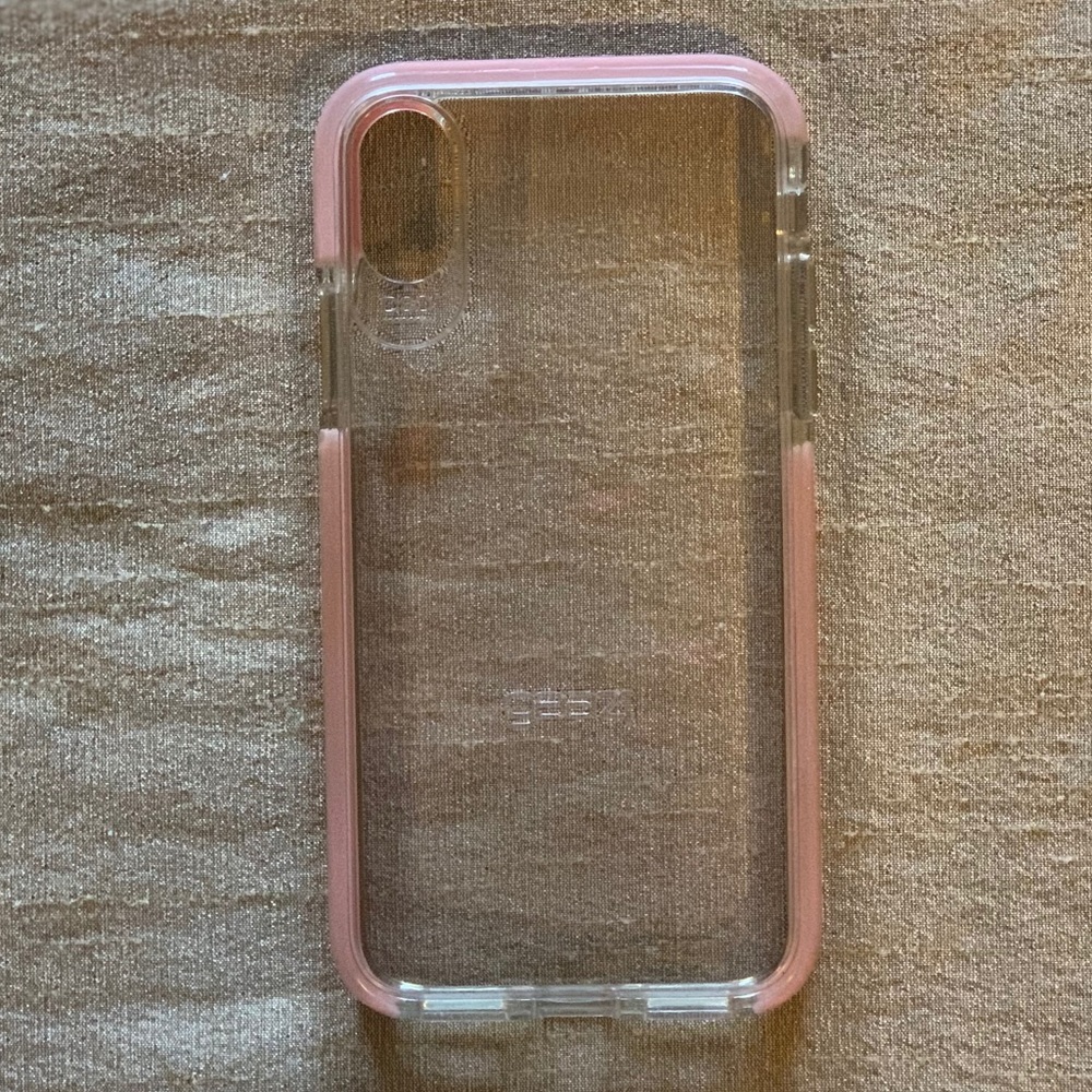 Gear4 Clear Case